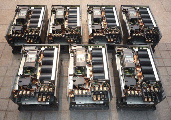 變頻器控制電機需要設定哪些參數——西安泰富西瑪電機(西安西瑪電機集團股份有限公司)官方網站 變頻器控制電機需要設定哪些參數——西安泰富西瑪電機(西安西瑪電機集團股份有限公司)官方網站