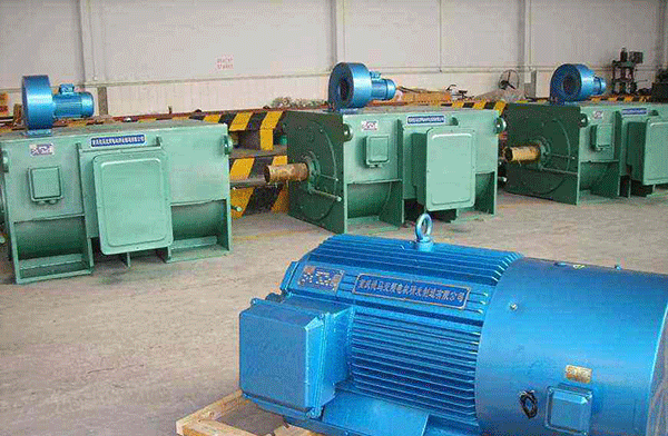 三相異步電動機直接起動的危險。 三相異步電動機直接起動的危險。